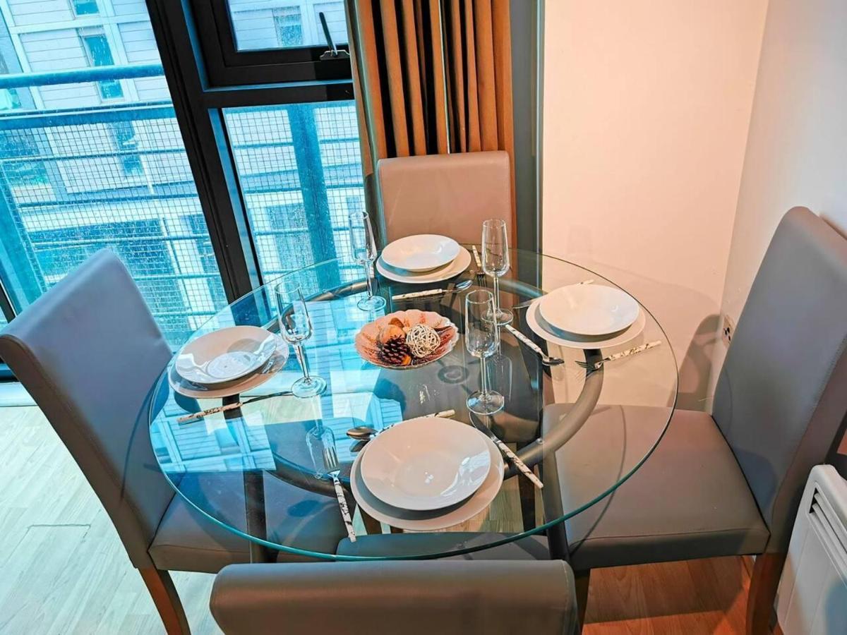 2-Bed Apartment Near City Centre Манчестер Экстерьер фото